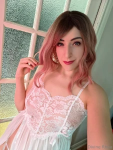 Hello here s our final set of may a cute original look with my rose