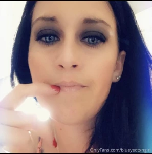 Blueyedtxngirl part 4