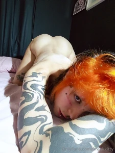 Orange haired pussy tip 5 and get a closer pic and a short video part 2