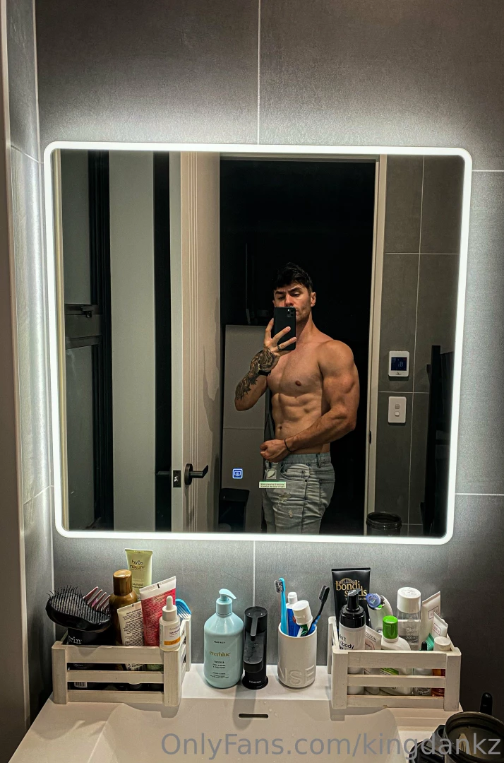 Who s ready for some new house content 