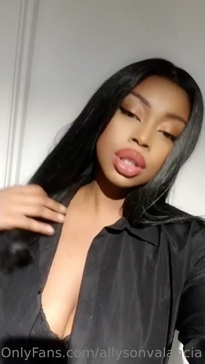 The type of videos that i send when sexting yes i do get aroused 