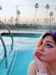 Its my birthdayyyy i was gonna do a whole shoot but my hair part 1