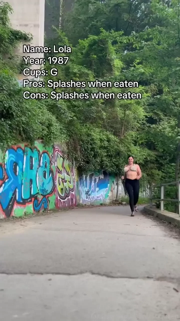 Would you say hi squirt squirting squirter pussy curvy milf mature 