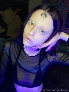 Baby welcome to my cosmos my planet is you