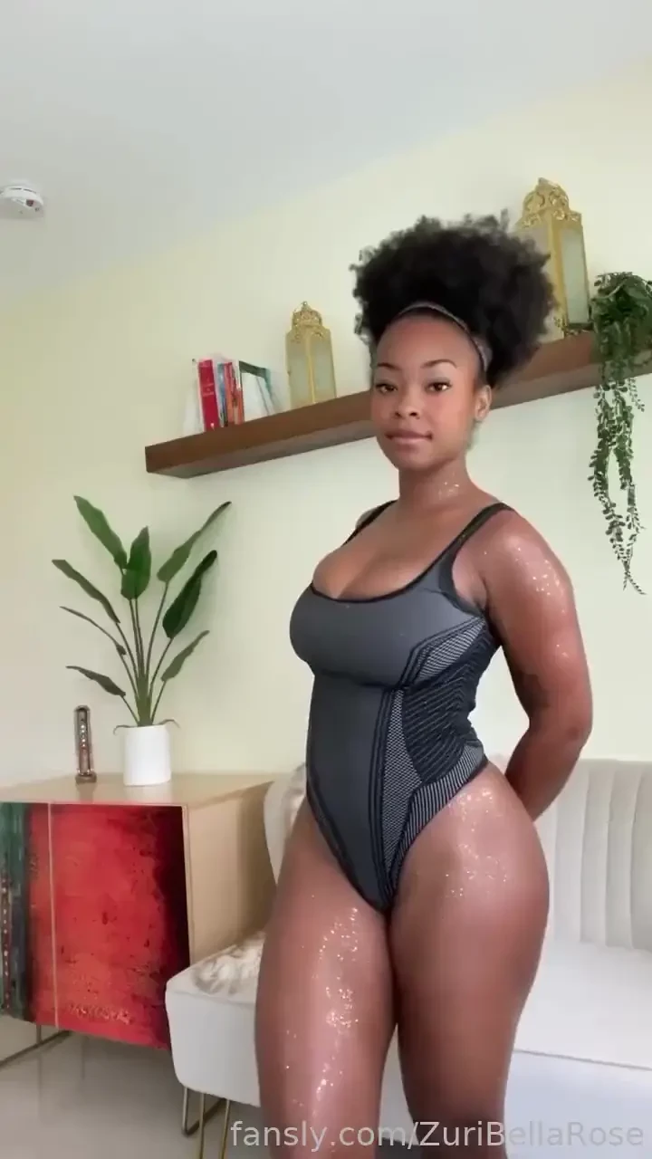 Fyp ebony bodysuit bigboobs sexy locs blackgirls petite cute 