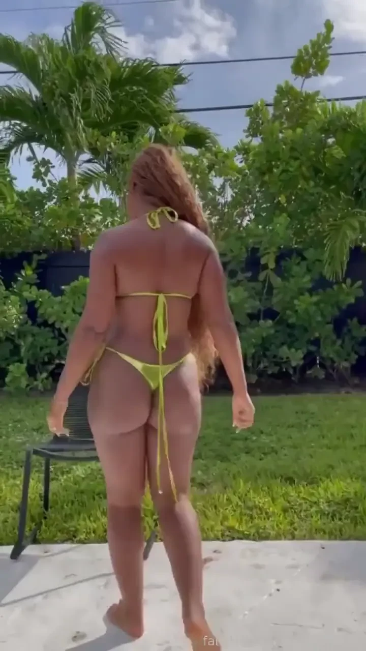 Fyp ebony pretty bigboobs bikini locs blackgirls sexy exotic pool 