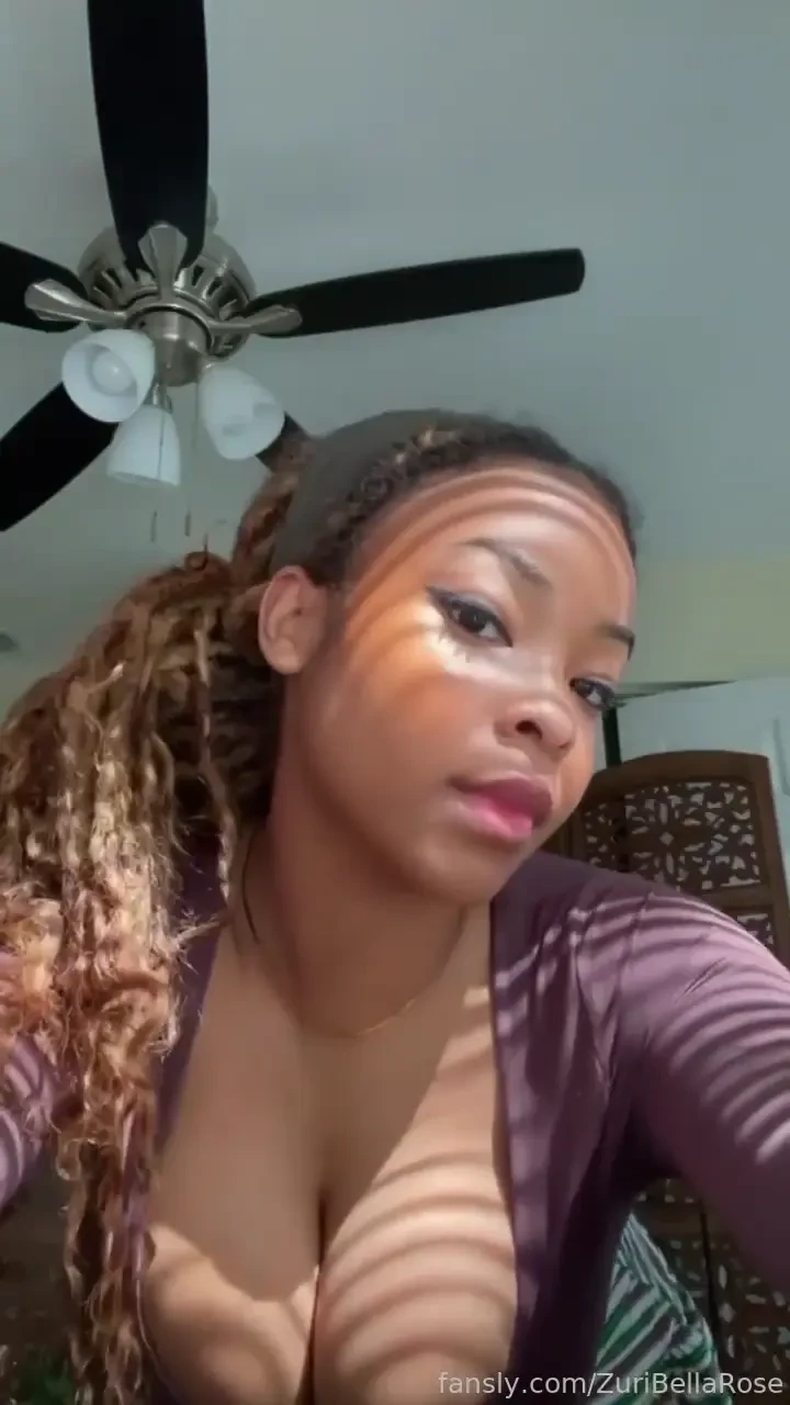 Fyp ebony skirt girls bigboobs skirt locs blackgirls cute exotic 