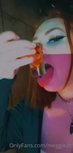 Party my dms are now open for customize content dont be shy honeys