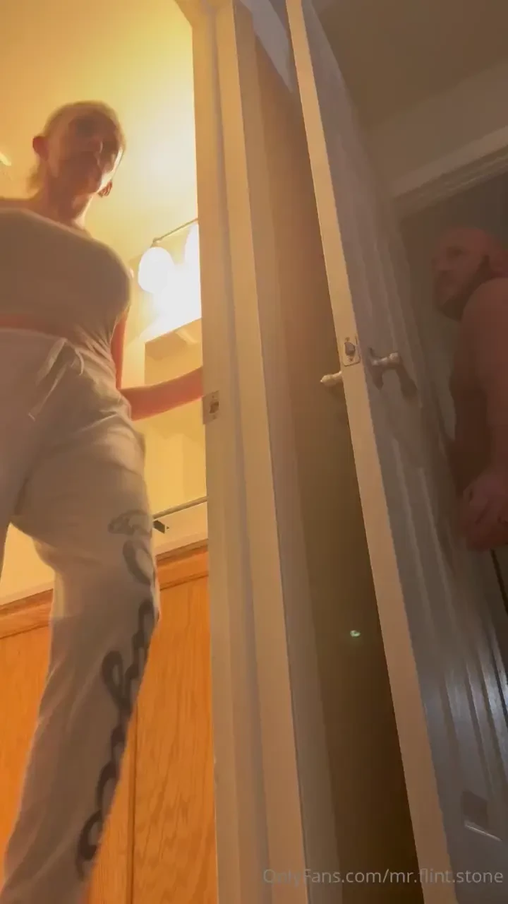 I got her good she s always trying to scare someone lol 