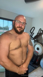 Been grinding at the gym starting to feel good part 1