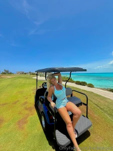 This view s hot but wanna see more