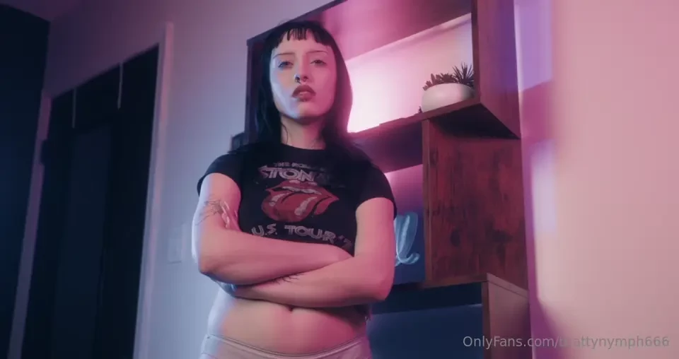 Roommates get messy here s a 42 second promo video of how much of a 