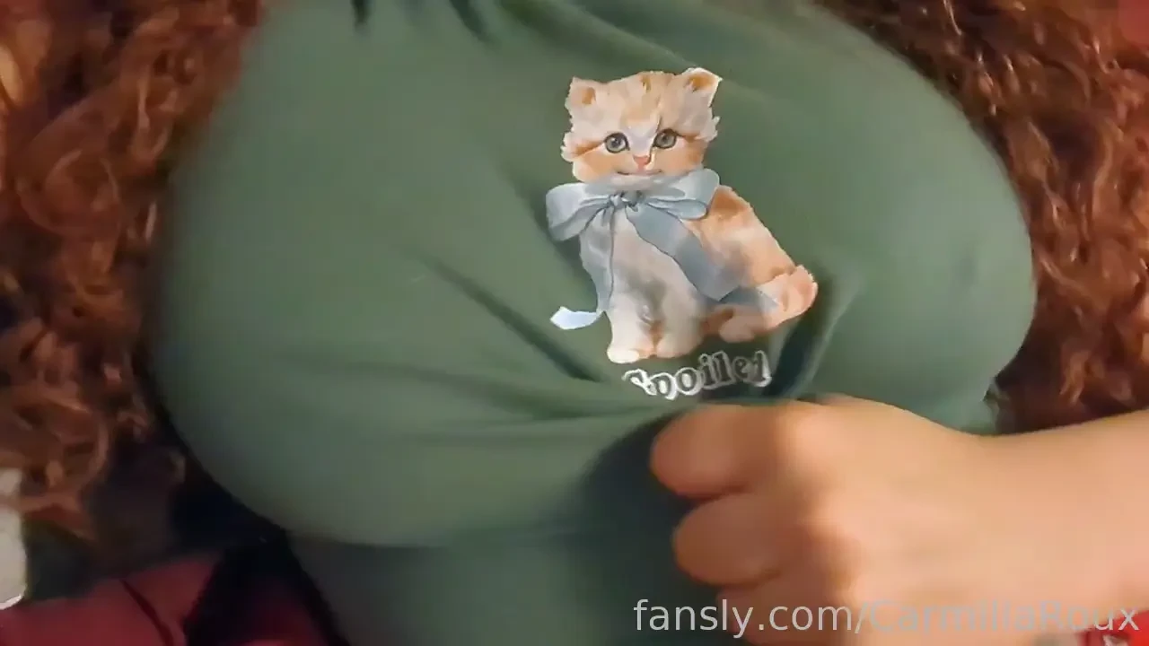 It s such a hard night for my nipples suck them -- lewdtuber boobs 