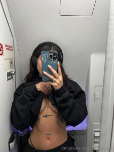 I ll be in the uk for the next few days can you guess what i m up to