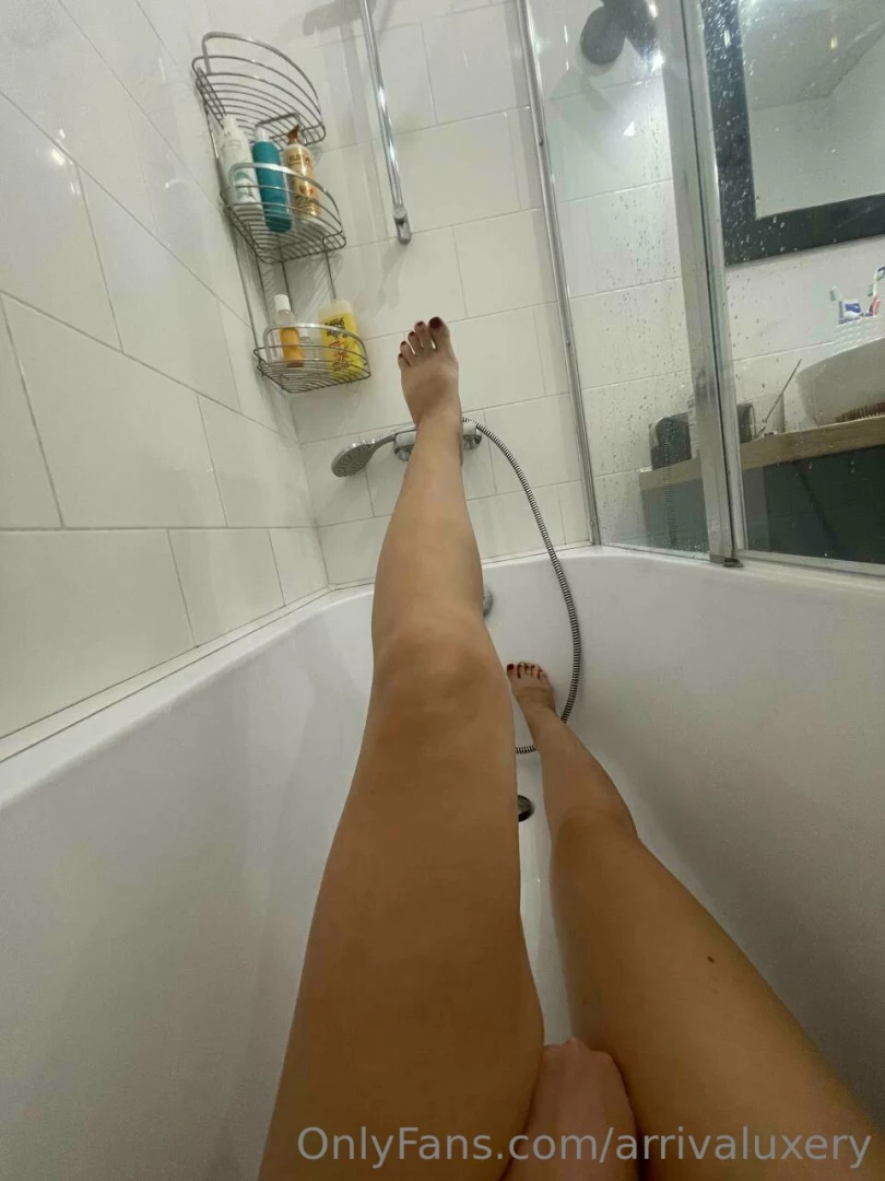 I want to be massaged on my beautiful legs and feet this is my fetish 