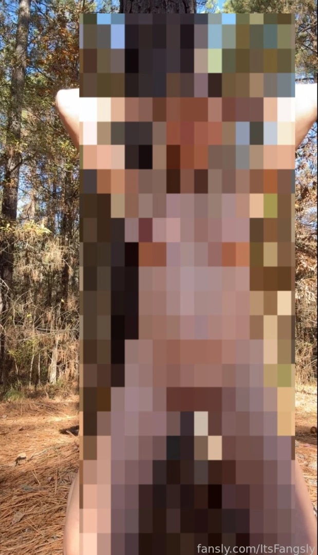 When out in the wilderness why not do a sexy full nude photoshoot 