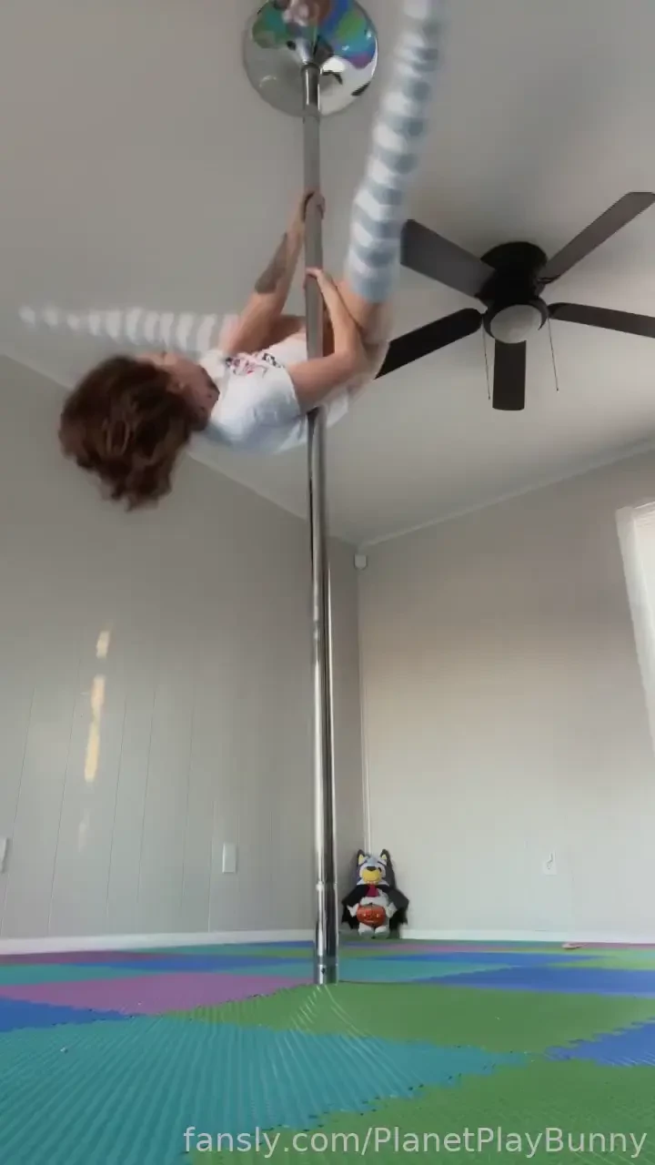 Just got my invert while spinning omg i ve been working so hardddd 