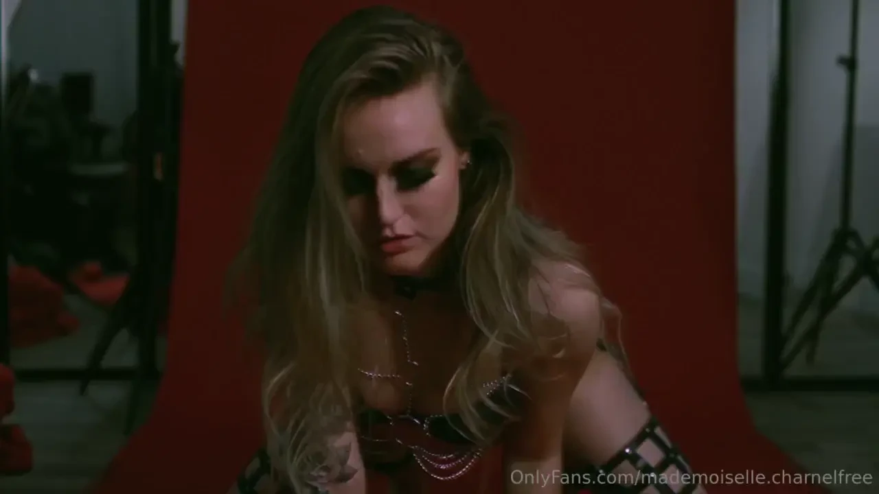 Mademoiselle-charnelfree part 2 