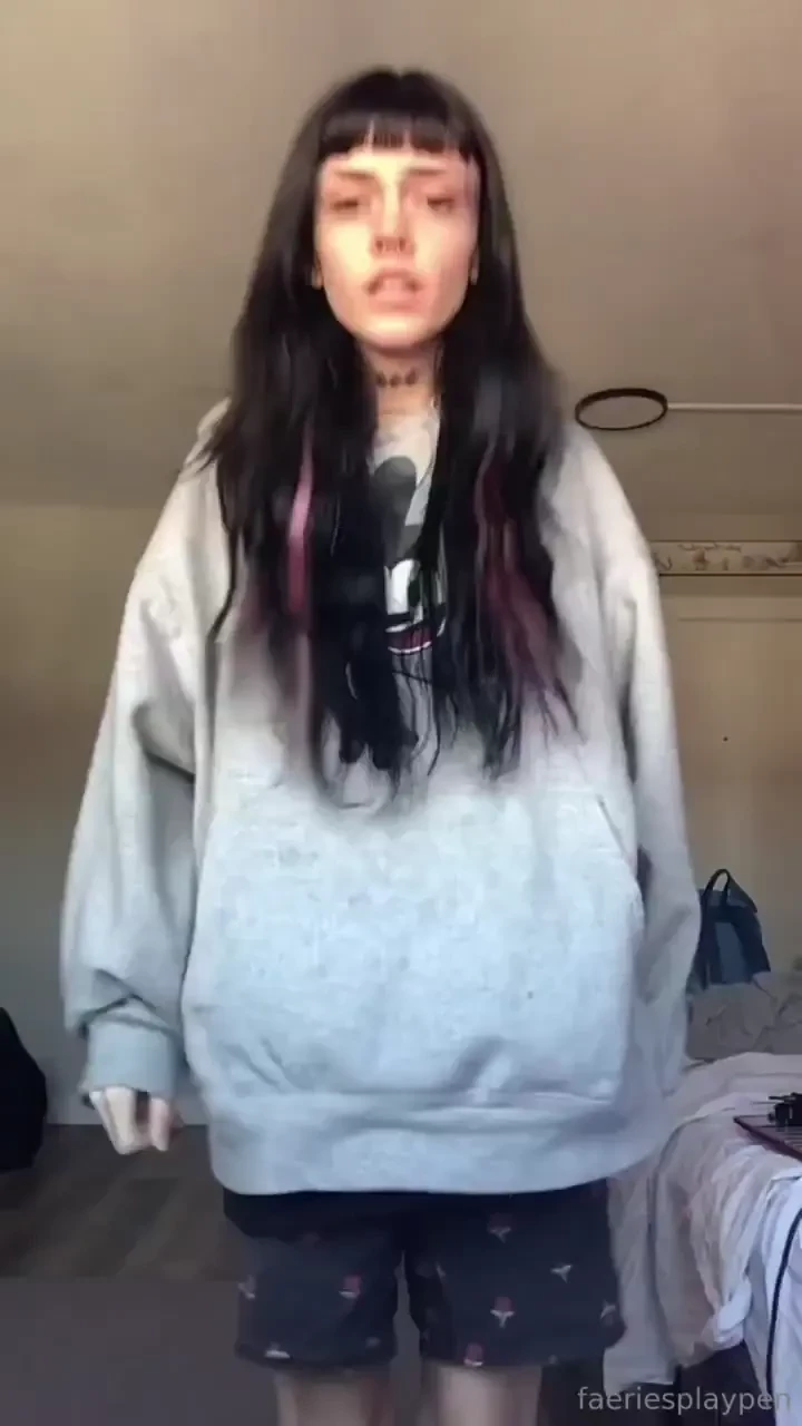 Not very lewd jus felt cute 