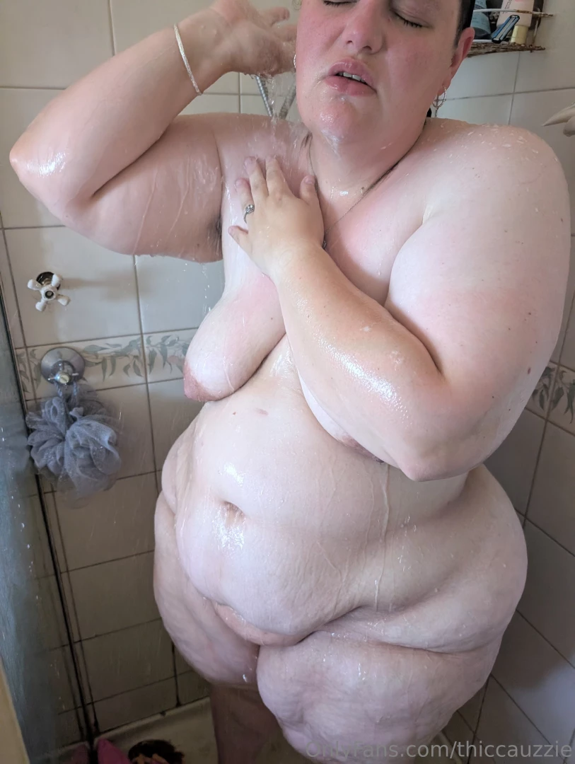 Love a good sexy shower face 