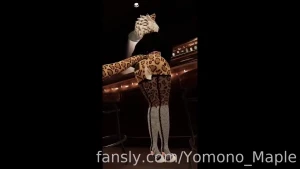 Kitty just got to the bar wanna get him a drink i promise i ll make it