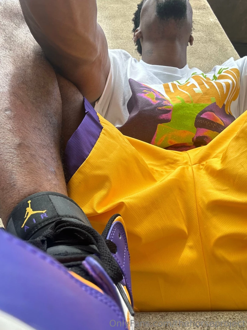 Come get some black dick 