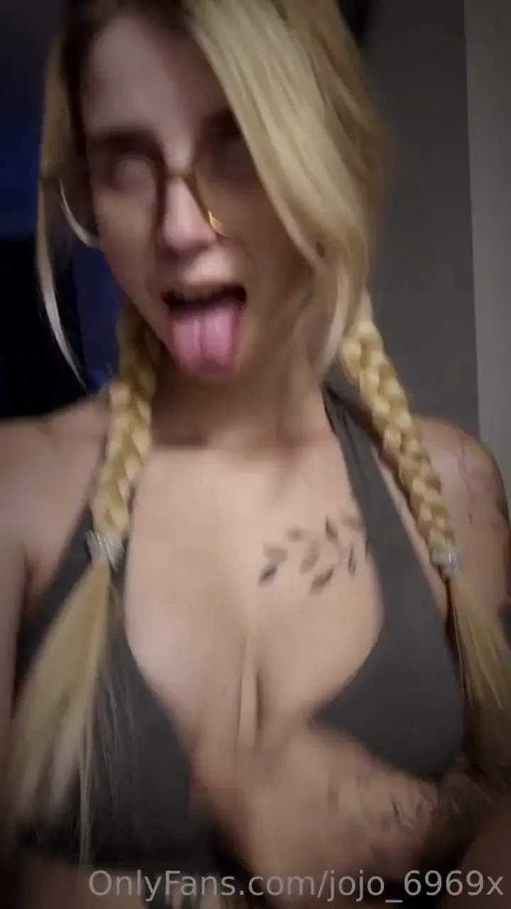 Bonne nuit bb comment me trouves-tu avec mes tresses je trouve que j 