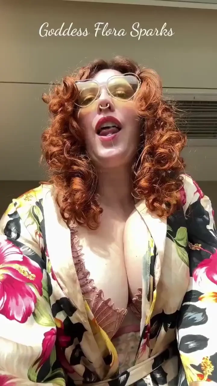 Tip if you want me to spit in your mouth 
