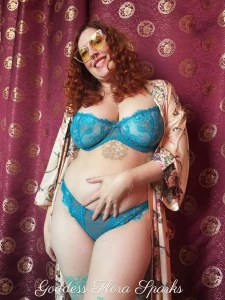 I love playing with my curves