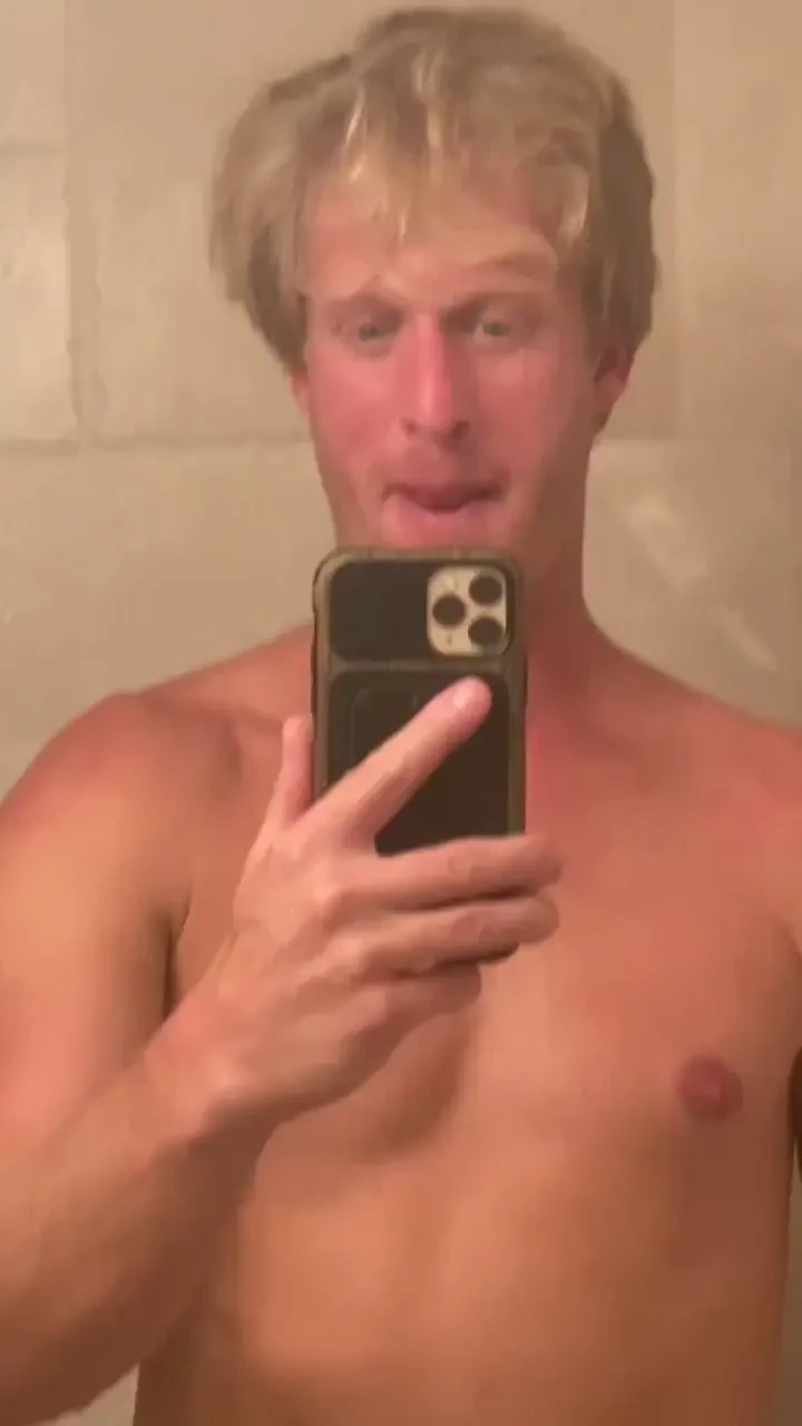 Post sex cum splash got on my stomache 7 days load went off like a cum 