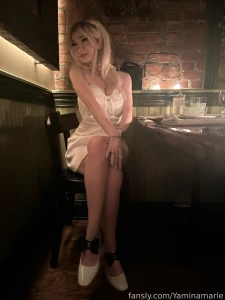 Can t wait to open my presents soon blonde egirl hotgirl fansonly sexy