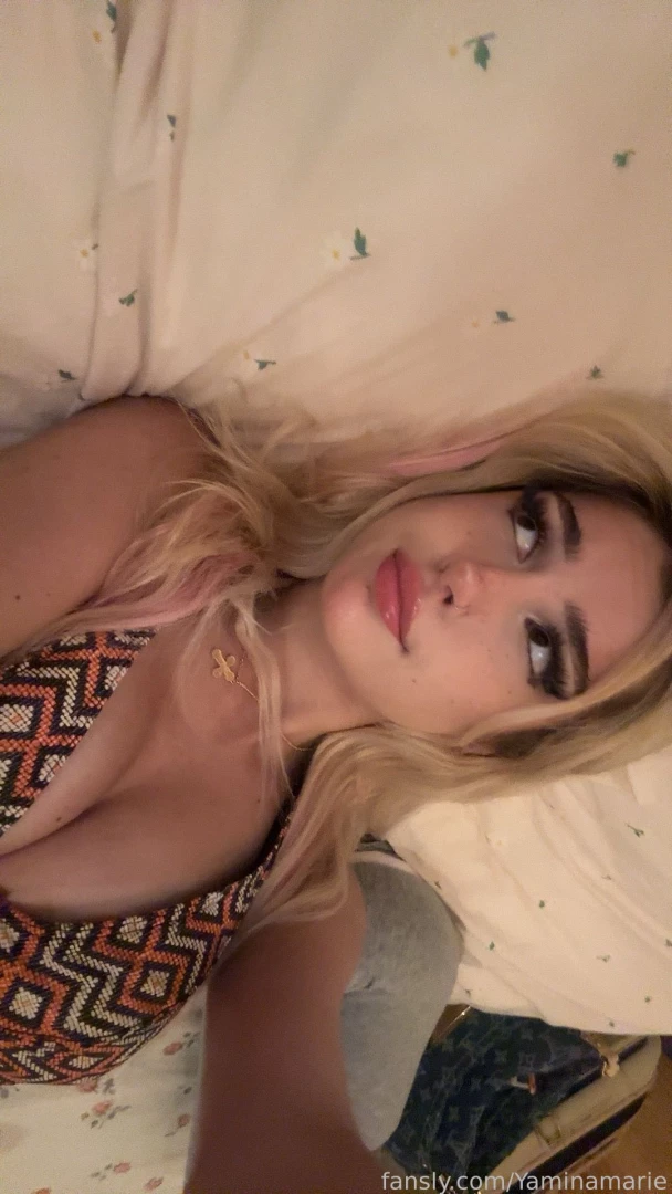 Is it okay if i constantly think about u gt 3 lt blonde egirl hotgirl 