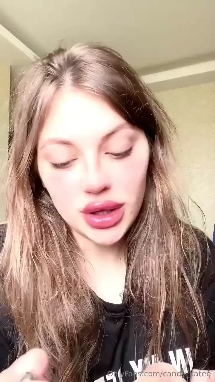 A smile is the best makeup a girl can do 