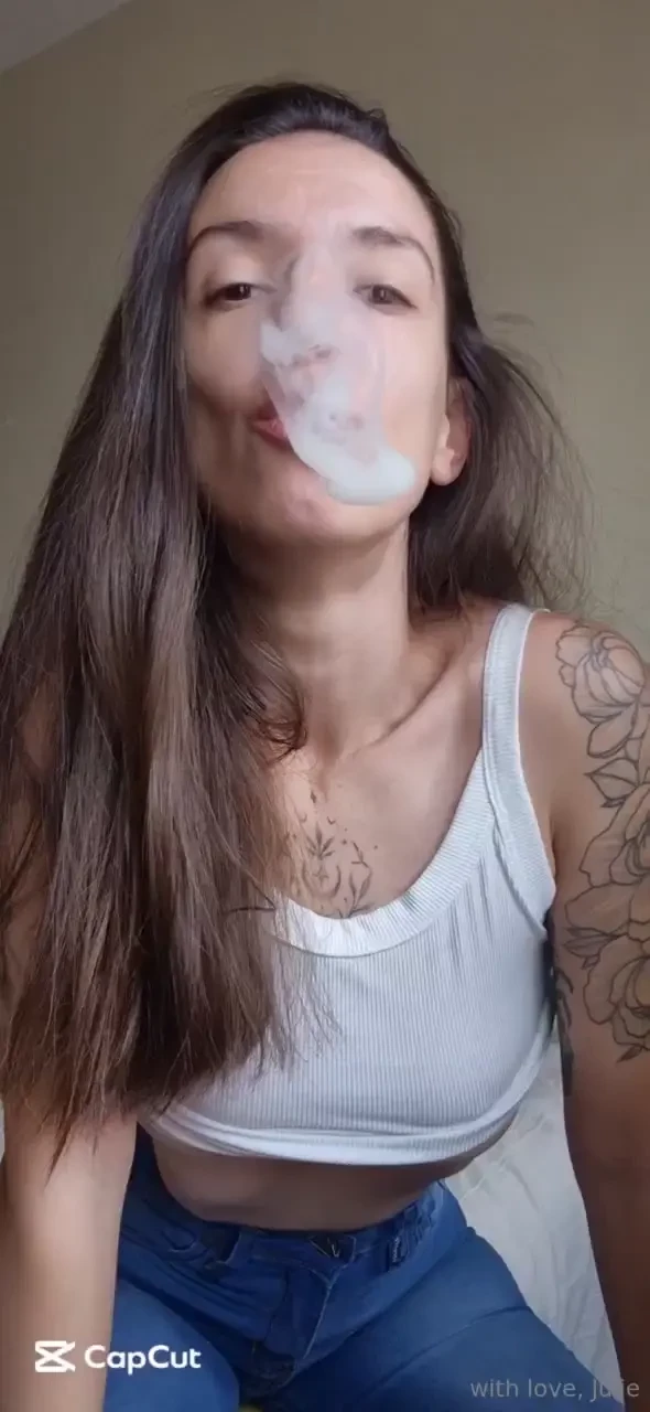 Hello everyone today i made a few short videos for you when i smoke part 3 