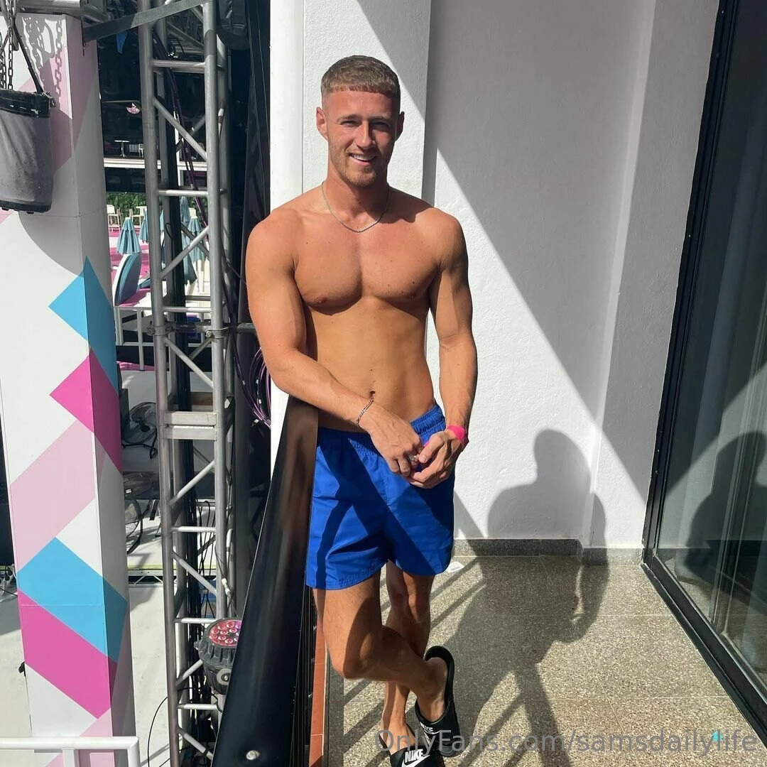 Unleash the naughty vip within ready to let loose https onlyfans com 