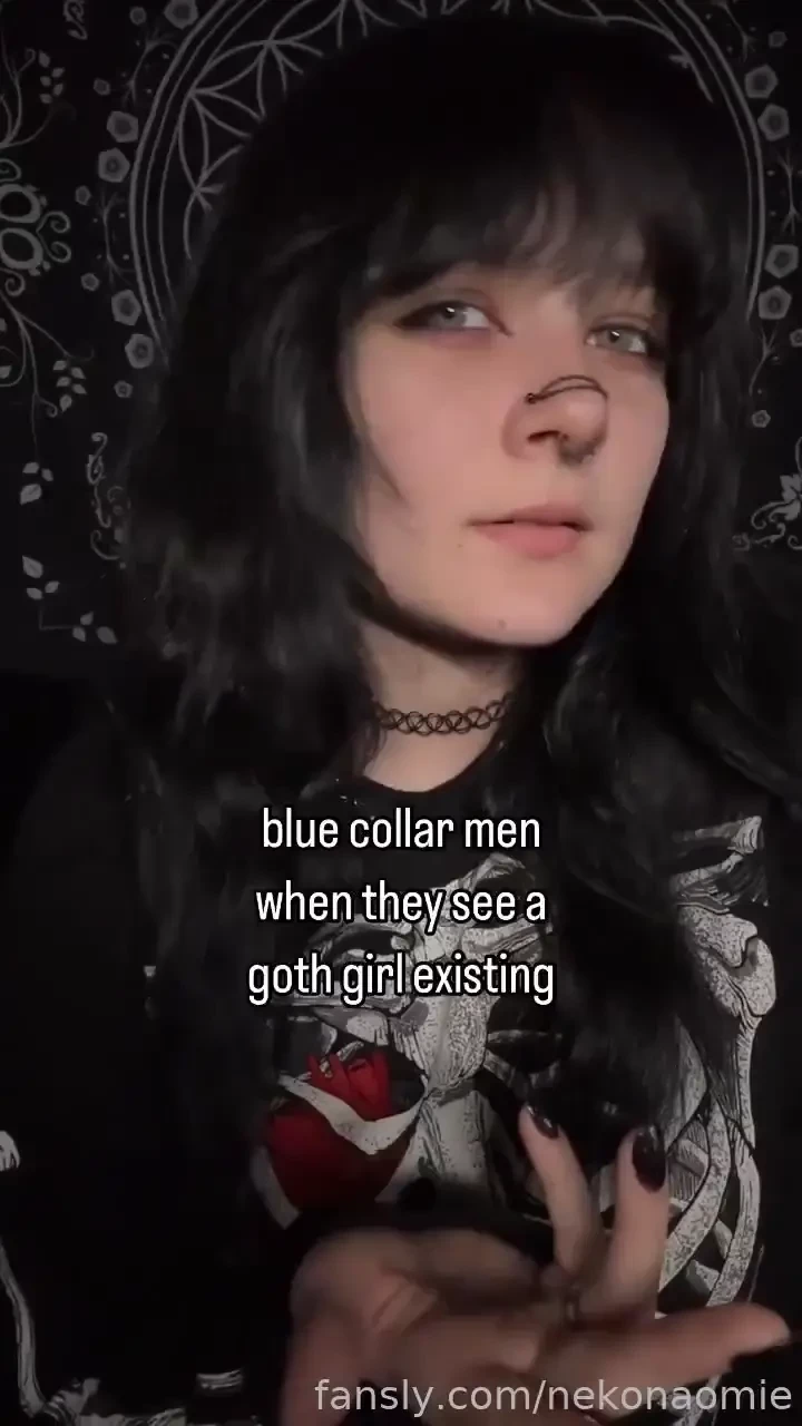 Do you like being stepped on egirl fyp goth gothgirl monmy sissy step 