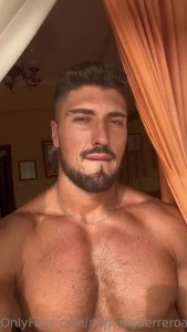 Buenas tardes aunque ser an mejores contigo ah abajo good afternoon