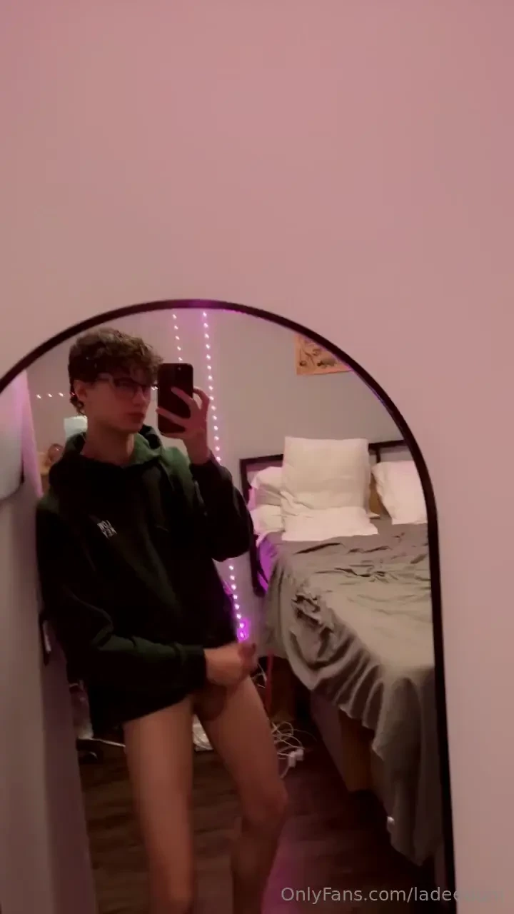 The rest of the videos and photos are not censored watch me jerk off part 2 