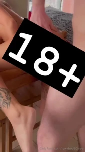 Il d cide de me prendre la fin par derri re et me rentre a bien