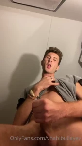 I am back babes gonna post part 3