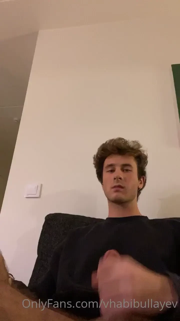 Try to keep the eye contact with me 