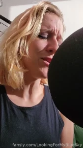 Decided to see what i look like while recording an orgasm for an audio