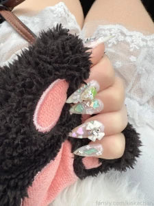 Apparently hand fetish is a thing someone wanted me to take some hand