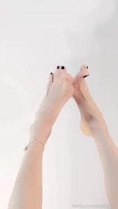 Femboy trans sissy crossdress slut fetish feet foot fuckingmachine part 2