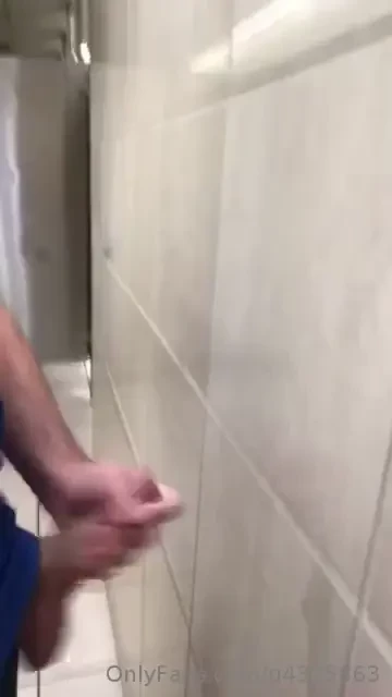 Jacking off at the airport pt 2 2 have to preface--sorry i look so 