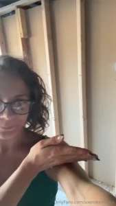 Sorry for being mia but i got this extra room in my garage demolished