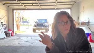 Watch me get ready to slut wife wednesday i had to clean the garage