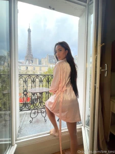 Would do anything to be right here right now