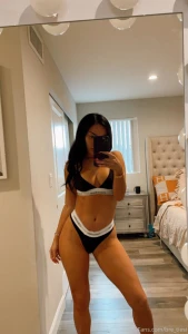 Don t mind me i ll just be right here