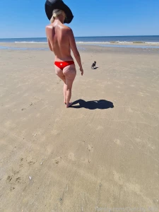 Would you take a very long walk on the beach with me fyp amateur milf